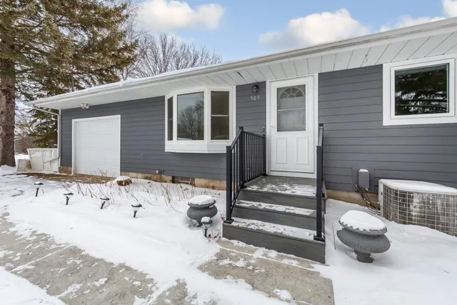 $240,000 | 505 3rd Street, Cleveland, MN 56017