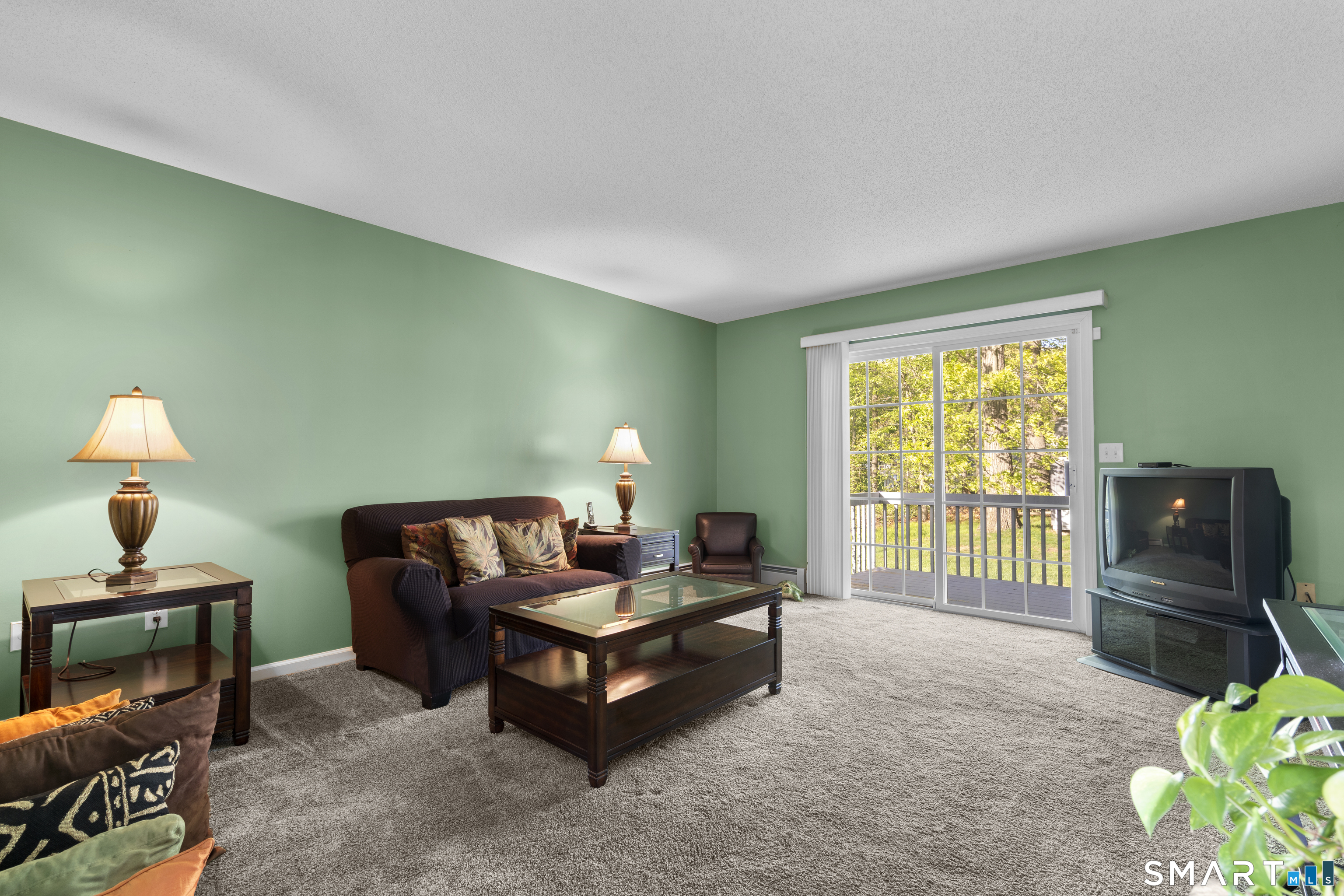 71 Northview Drive Manchester, CT 06040 - Photo 3 of 29