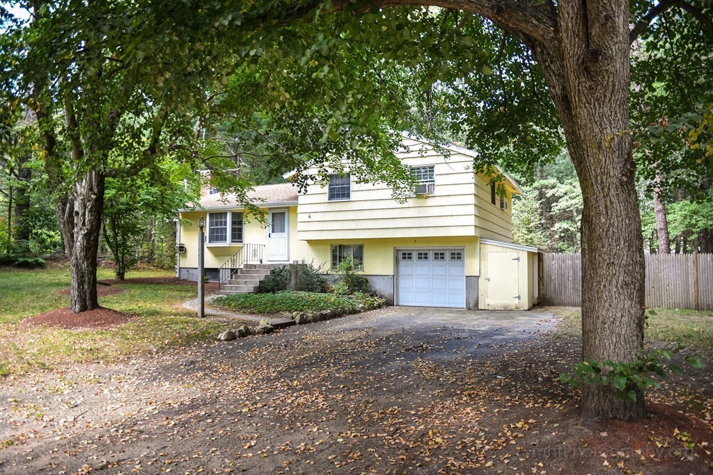 64 Tanbark Road Sudbury, MA 01776 - Photo 2 of 20