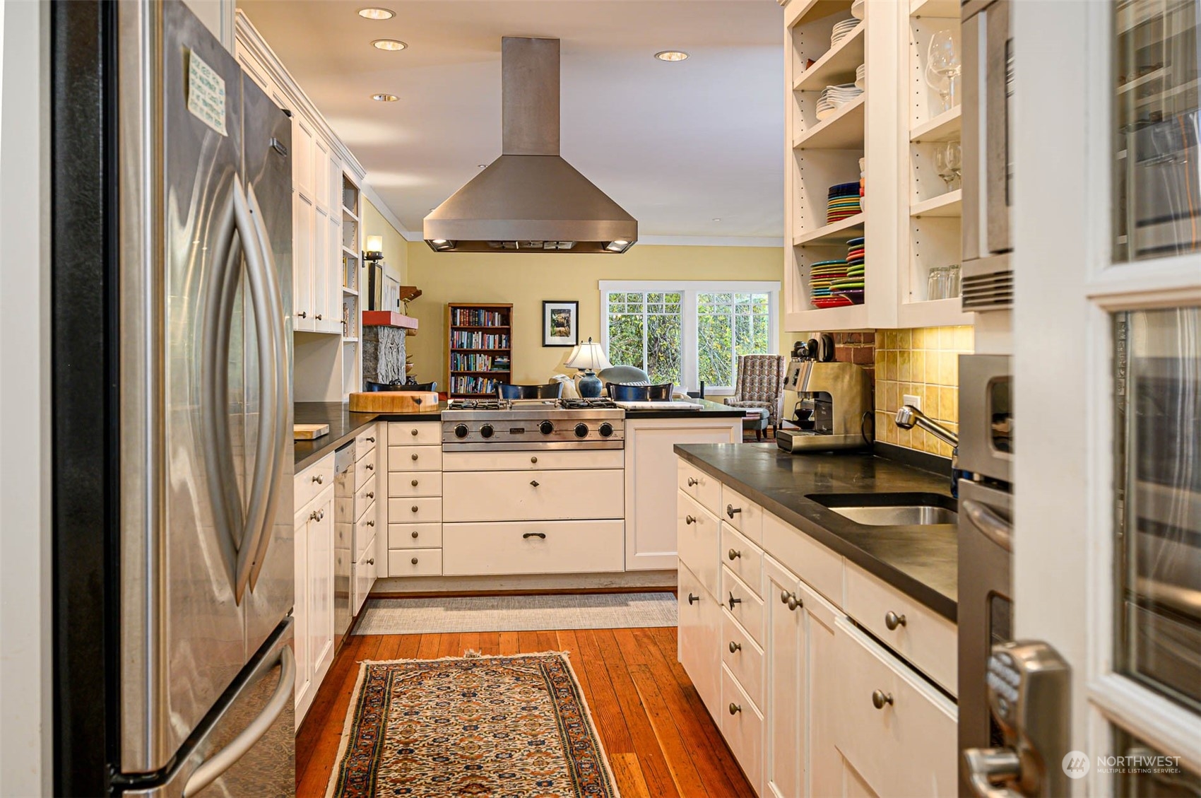 22403 Dockton Road Southwest Vashon, WA 98070 - Photo 13 of 35 Gallery Image 13