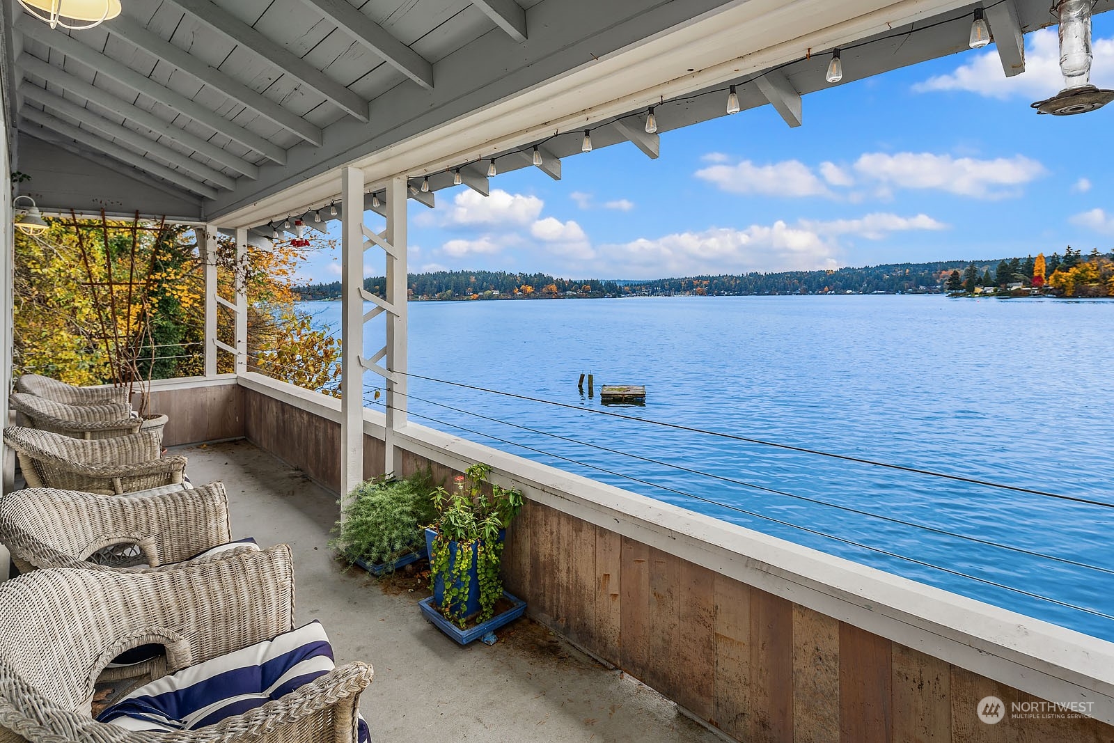 22403 Dockton Road Southwest Vashon, WA 98070 - Photo 21 of 35 Gallery Image 21