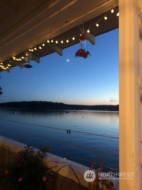 22403 Dockton Road Southwest Vashon, WA 98070 - Photo 10 of 35 Gallery Image 10