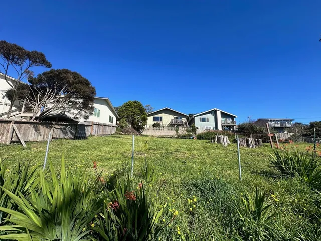 $499,000 | 751 Sierra Street, Moss Beach, CA 94038