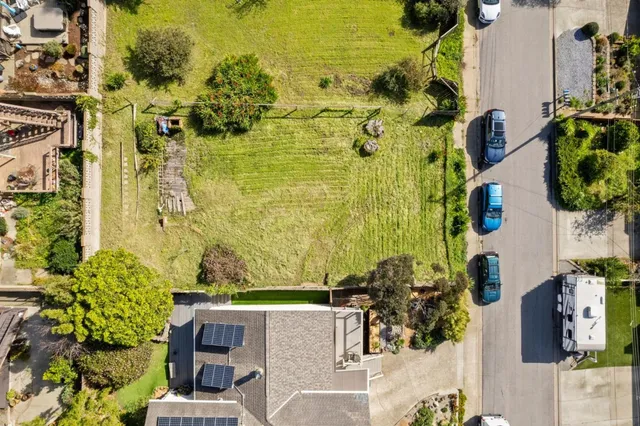 $499,000 | 751 Sierra Street, Moss Beach, CA 94038