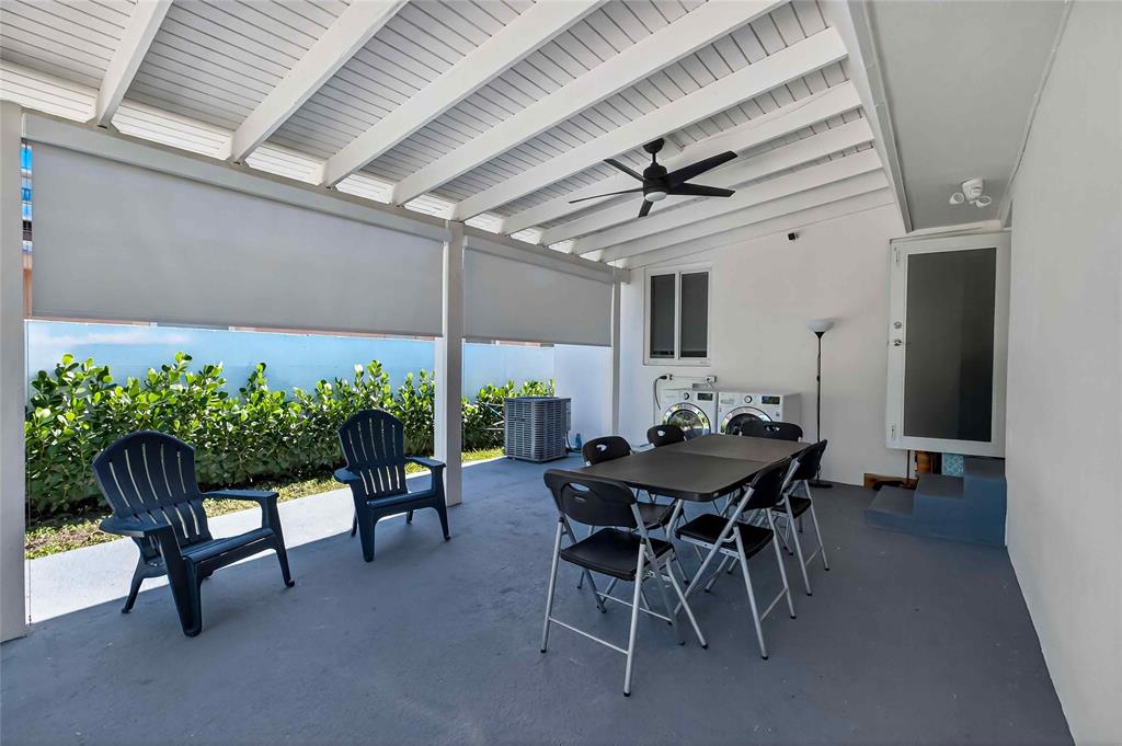 2733 Southwest 15th Street Miami, FL 33145 - Photo 24 of 32 Covered Terraza