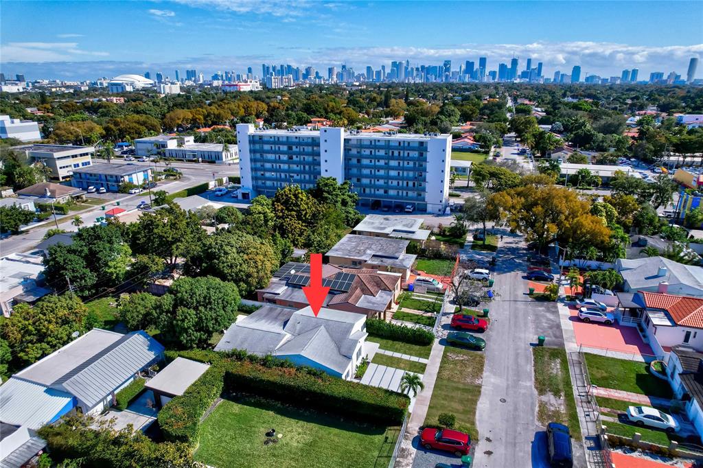 2733 Southwest 15th Street Miami, FL 33145 - Photo 4 of 32