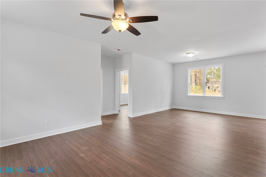 8978 Marlfield Road Gloucester, VA 23061 - Photo 14 of 33
