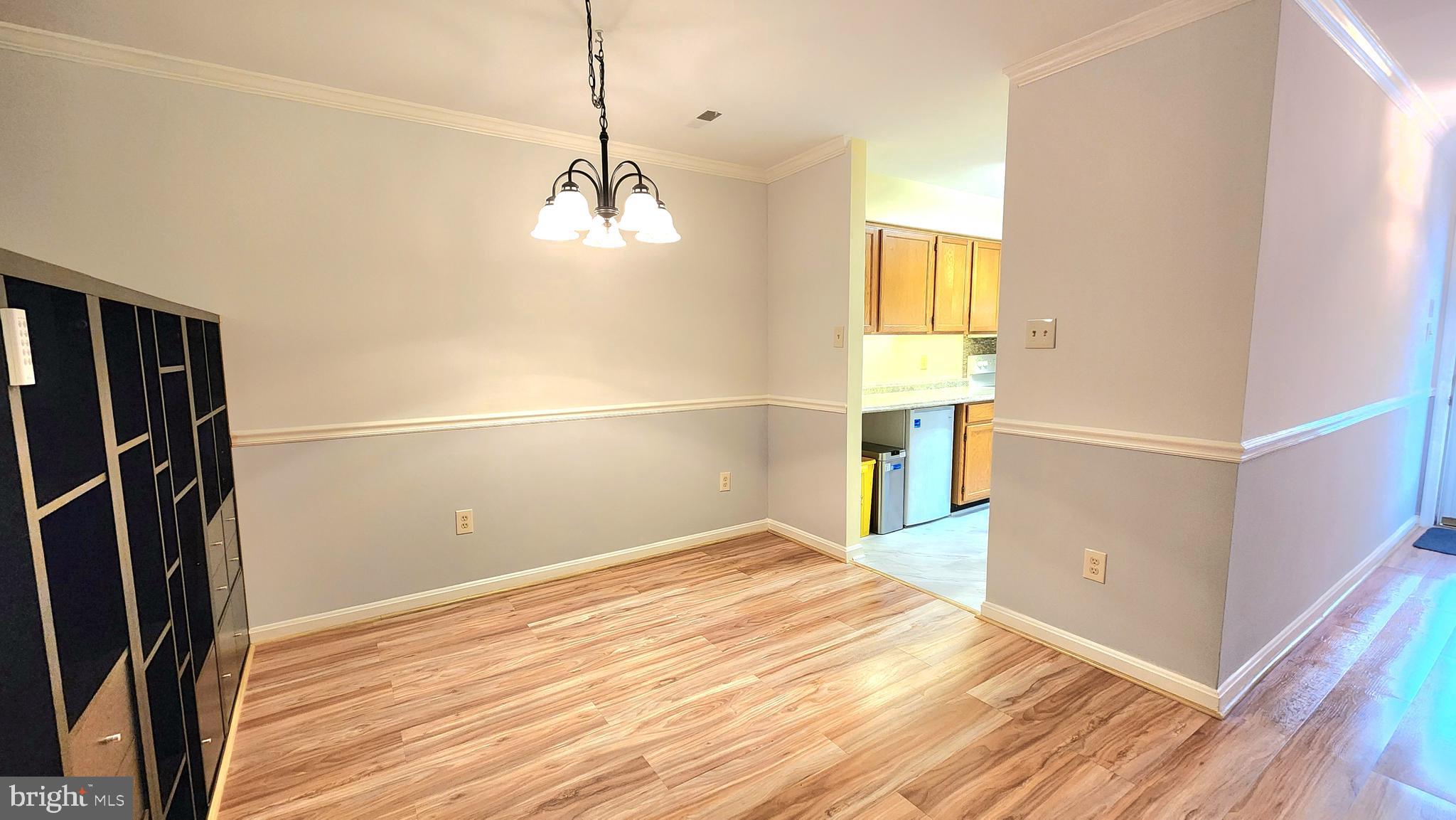 9264 Cherry Lane, Unit 48 Laurel, MD 20708 - Photo 4 of 22 Dining room