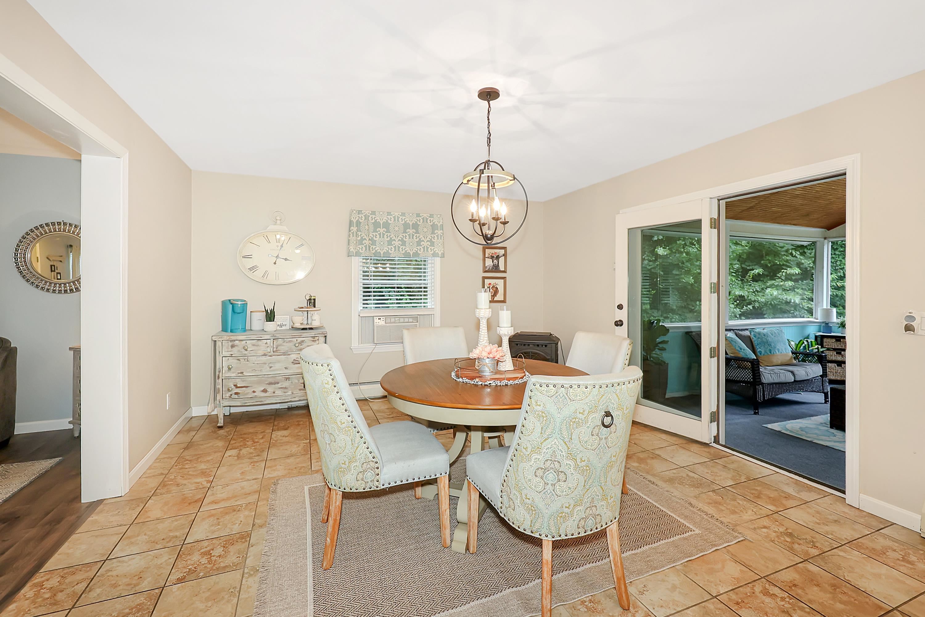 13 Angela Way Concord, NH 03301 - Photo 4 of 36