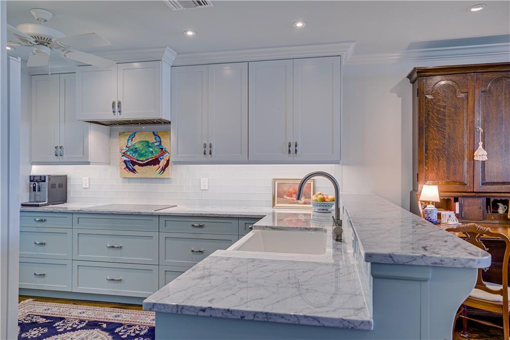600 Riomar Drive, Unit 13 Vero Beach, FL 32963 - Photo 13 of 36