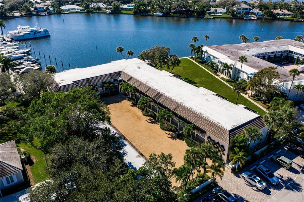 600 Riomar Drive, Unit 13 Vero Beach, FL 32963 - Photo 31 of 36