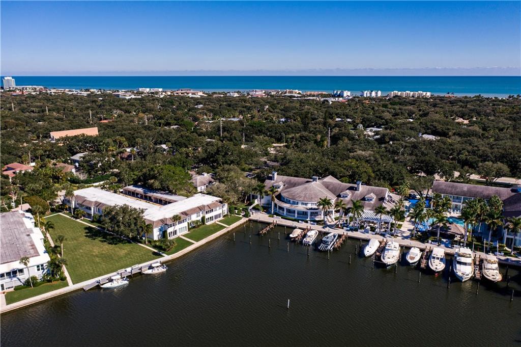 600 Riomar Drive, Unit 13 Vero Beach, FL 32963 - Photo 32 of 36
