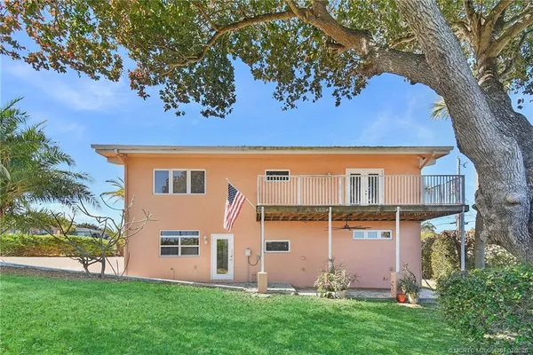 $789,000 | 2228 Northeast Center Circle, Jensen Beach, FL 34957