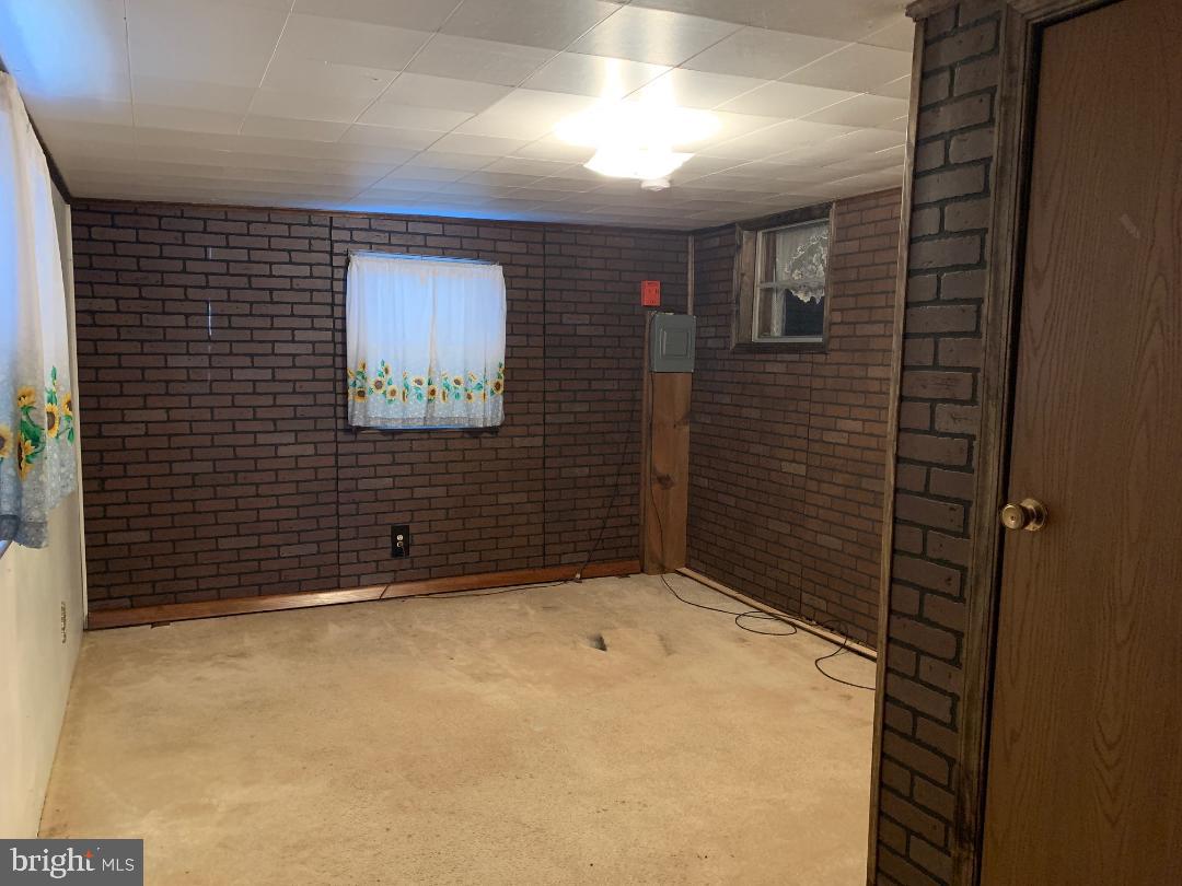 955 Plunkert Road Littlestown, PA 17340 - Photo 11 of 29
