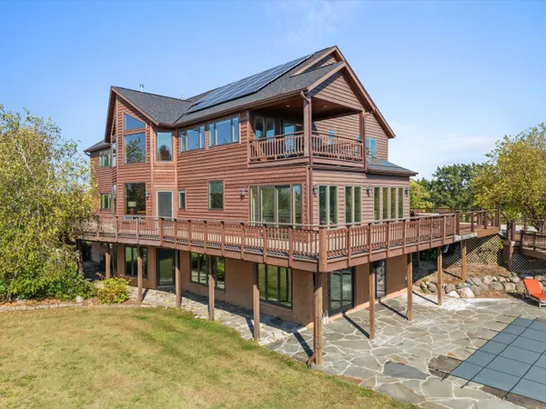 $1,200,000 | N6107 County Road U, Greenbush, WI 53023