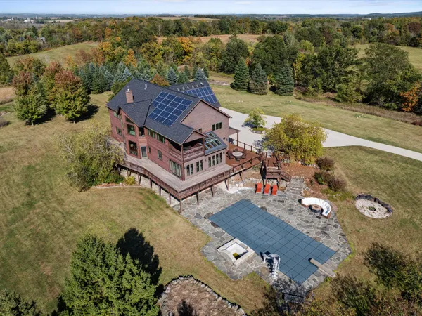 $1,200,000 | N6107 County Road U, Greenbush, WI 53023