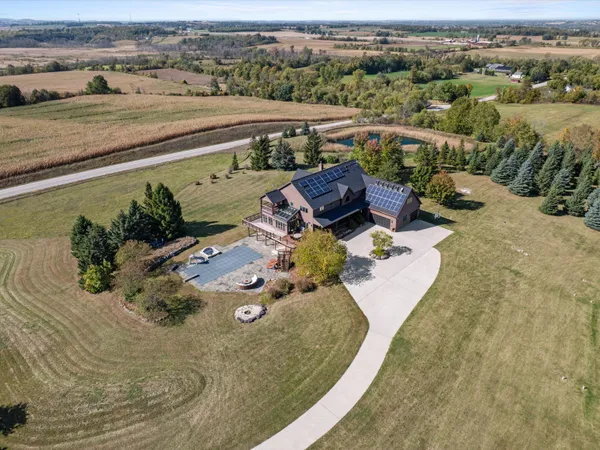 $1,200,000 | N6107 County Road U, Greenbush, WI 53023