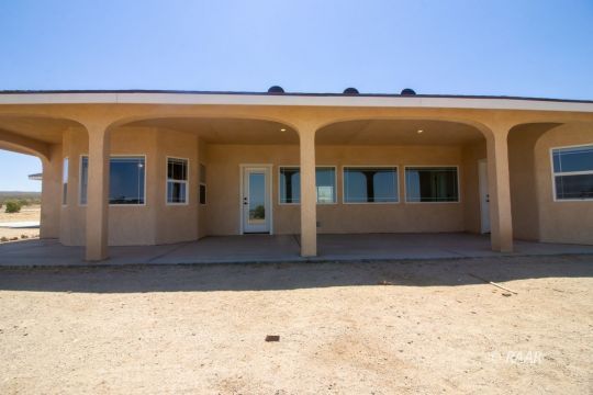 1653 East Laura Avenue Ridgecrest, CA 93555 - Photo 3 of 27 Gallery Image 3