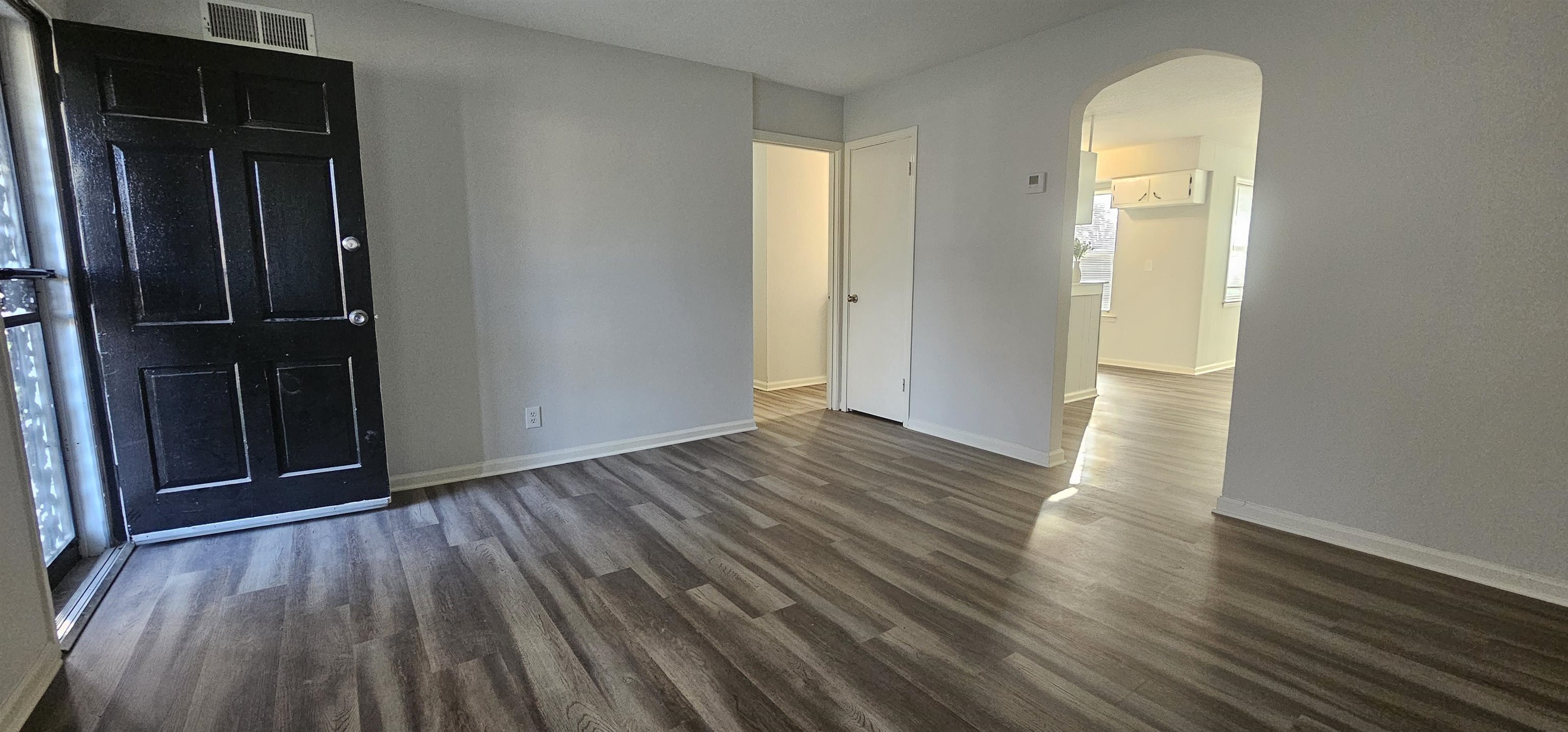 5175 Cana Road Memphis, TN 38109 - Photo 3 of 29 Gallery Image 3