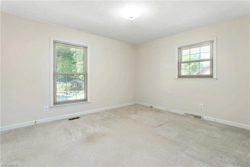 585 Drumheller Road Clemmons, NC 27012 - Photo 27 of 46 Gallery Image 27