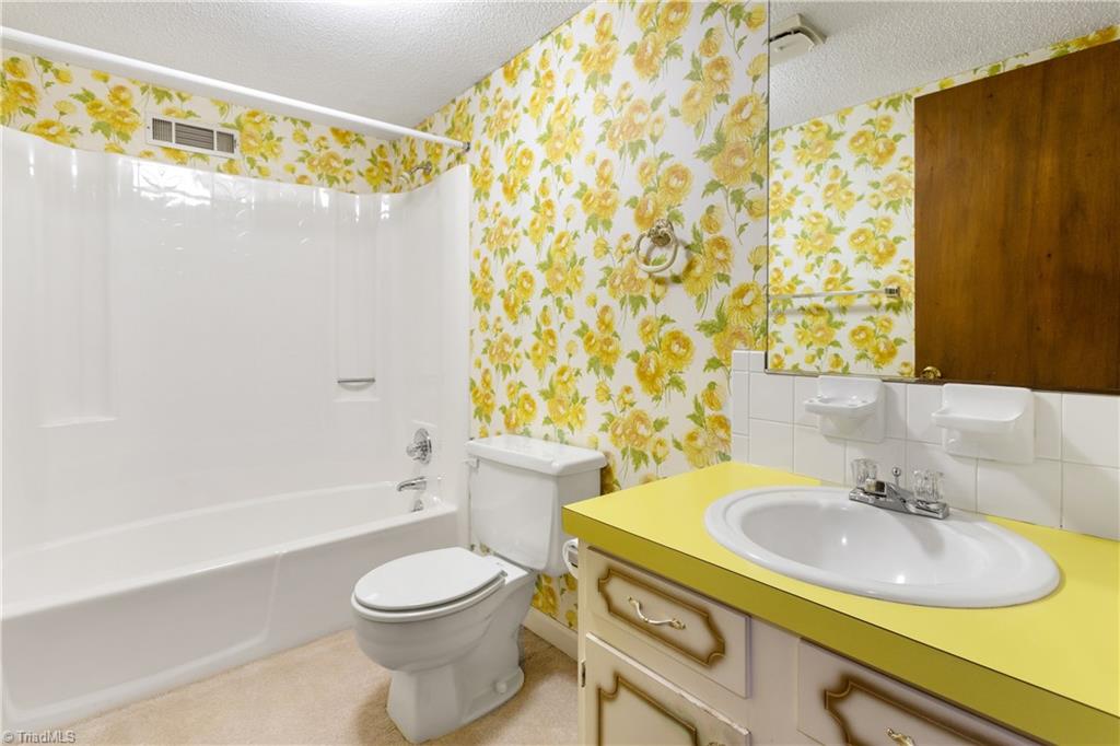 585 Drumheller Road Clemmons, NC 27012 - Photo 35 of 46 Gallery Image 35