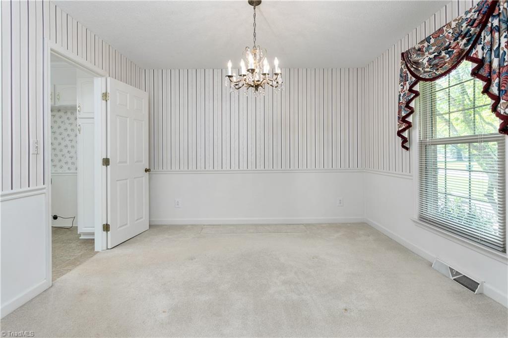 585 Drumheller Road Clemmons, NC 27012 - Photo 10 of 46 Gallery Image 10