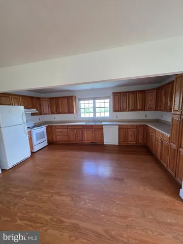 $2,835 | 2565 Crenshaw Road, Marshall, VA 20115