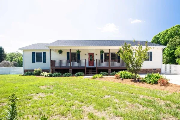 $349,900 | 4280 Hoover Hill Road, Trinity, NC 27370