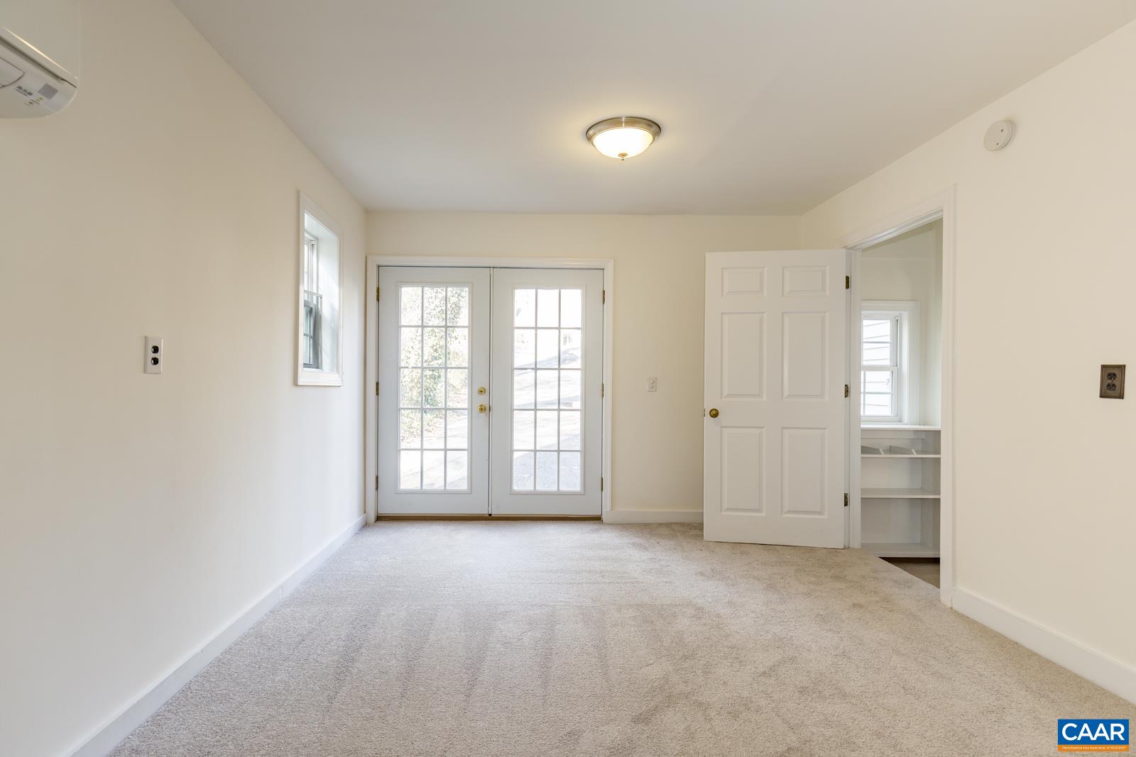 1718 Rugby Avenue Charlottesville, VA 22903 - Photo 11 of 23