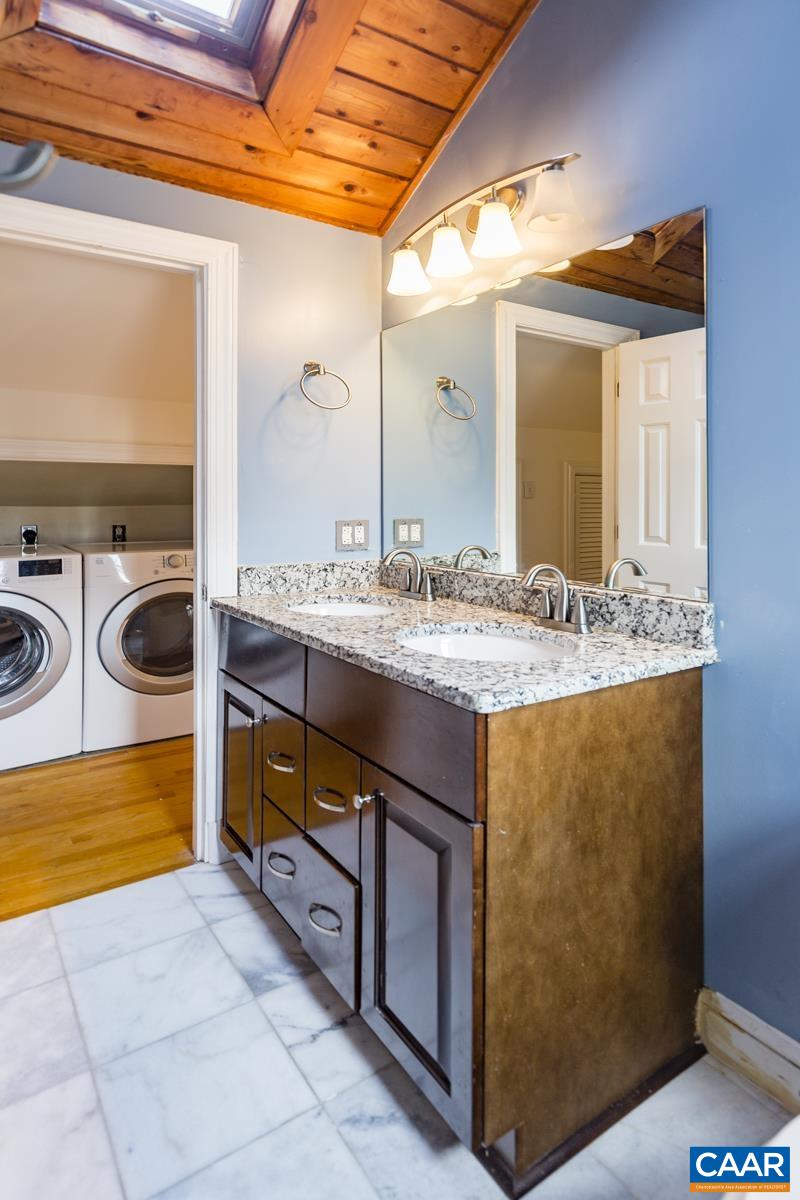 1718 Rugby Avenue Charlottesville, VA 22903 - Photo 20 of 23