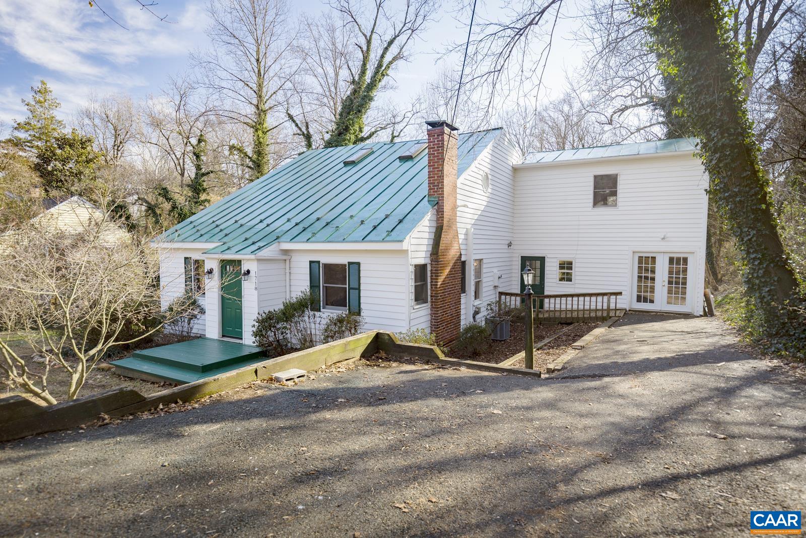 1718 Rugby Avenue Charlottesville, VA 22903 - Photo 2 of 23