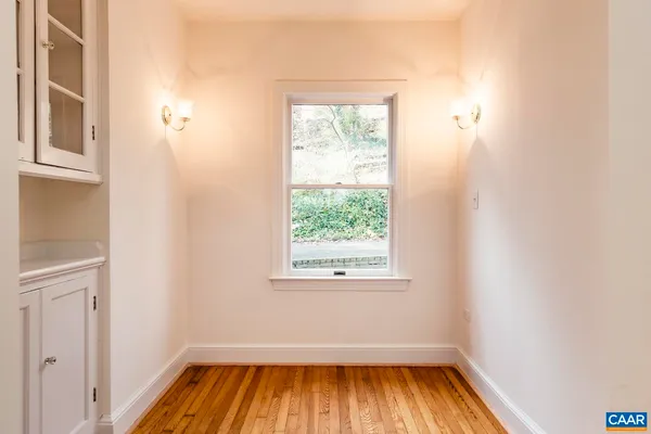 $3,600 | 1718 Rugby Avenue, Charlottesville, VA 22903