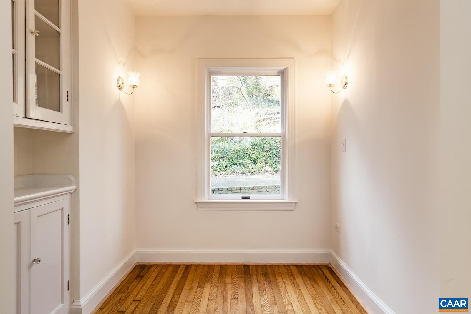 1718 Rugby Avenue Charlottesville, VA 22903 - Photo 4 of 23