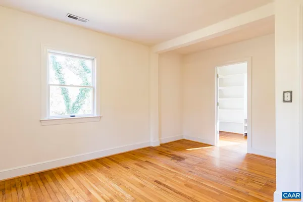 $3,600 | 1718 Rugby Avenue, Charlottesville, VA 22903