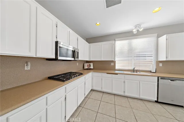 $649,900 | 40146 Colony Drive, Murrieta, CA 92562