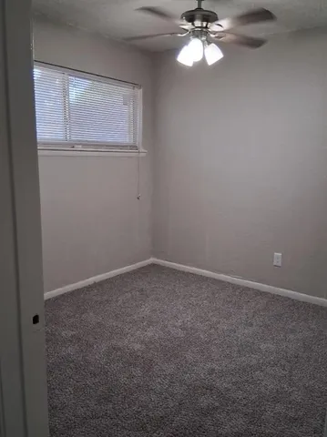 a view of empty room with window