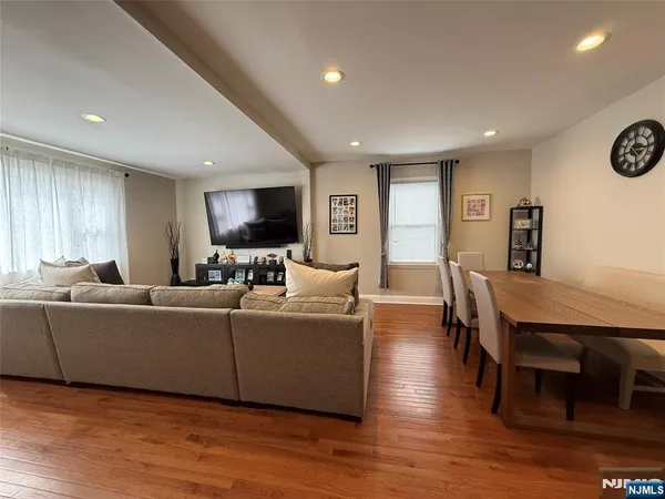 $2,850 | 257 Bell Avenue, Unit 1, Hasbrouck Heights, NJ 07604