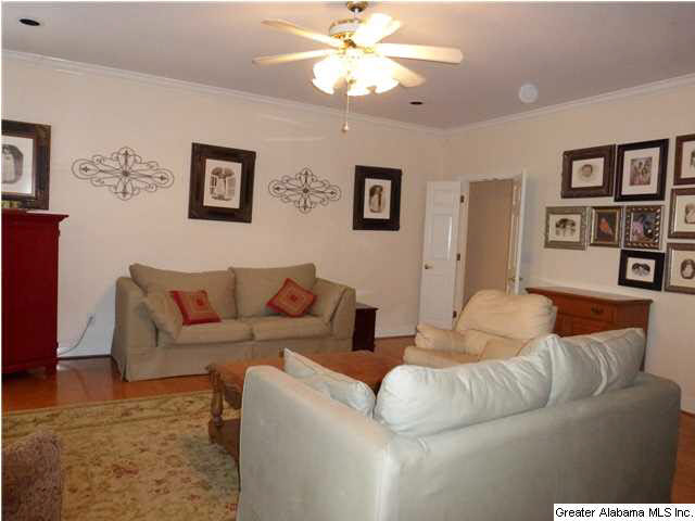 119 Newgate Road Alabaster, AL 35007 - Photo 7 of 32