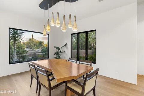 $2,500,000 | 10046 East Hidden Valley Road, Scottsdale, AZ 85262