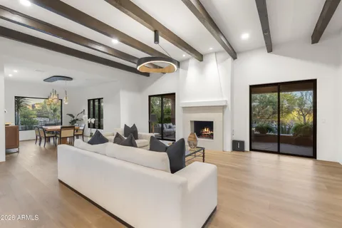 $2,500,000 | 10046 East Hidden Valley Road, Scottsdale, AZ 85262