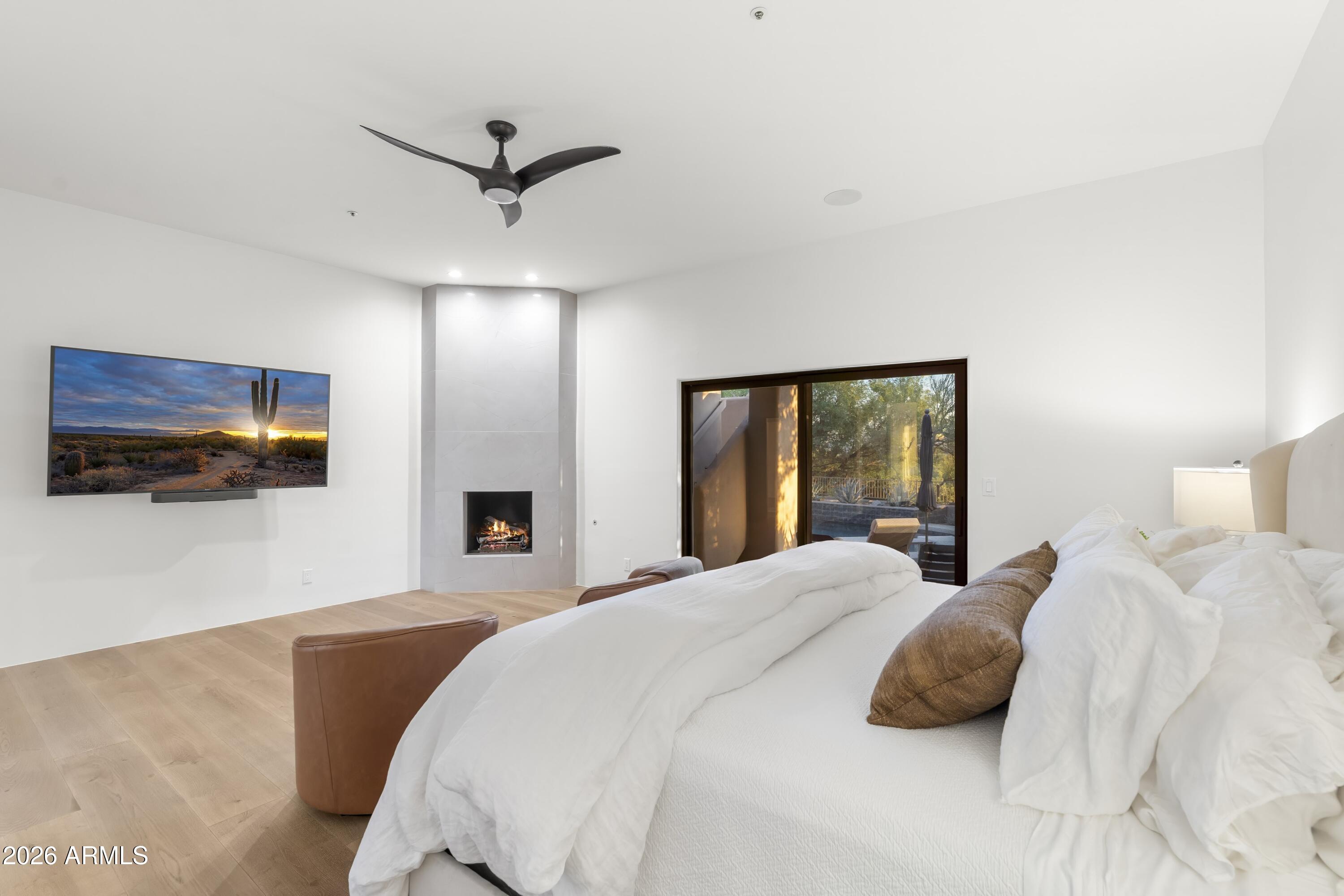 10046 East Hidden Valley Road Scottsdale, AZ 85262 - Photo 26 of 64 027_Primary Bedroom