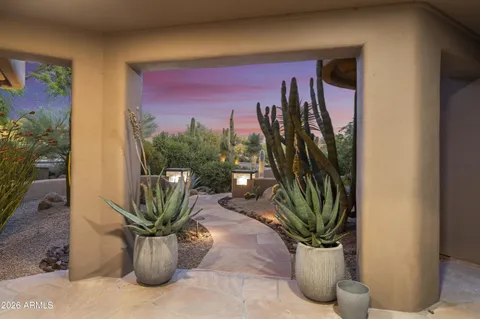 $2,500,000 | 10046 East Hidden Valley Road, Scottsdale, AZ 85262