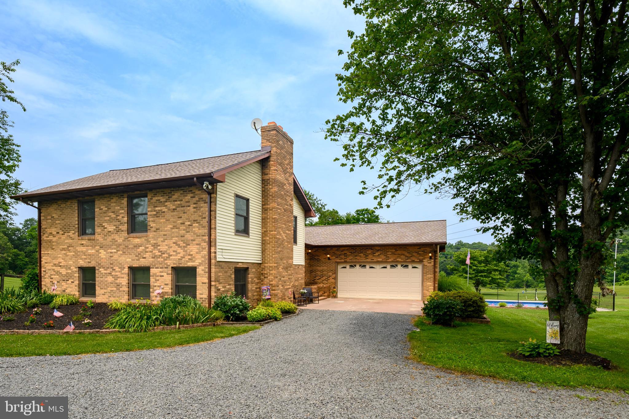 3873 Birdsville Road Davidsonville, MD 21035 - Photo 2 of 63 Welcome home!