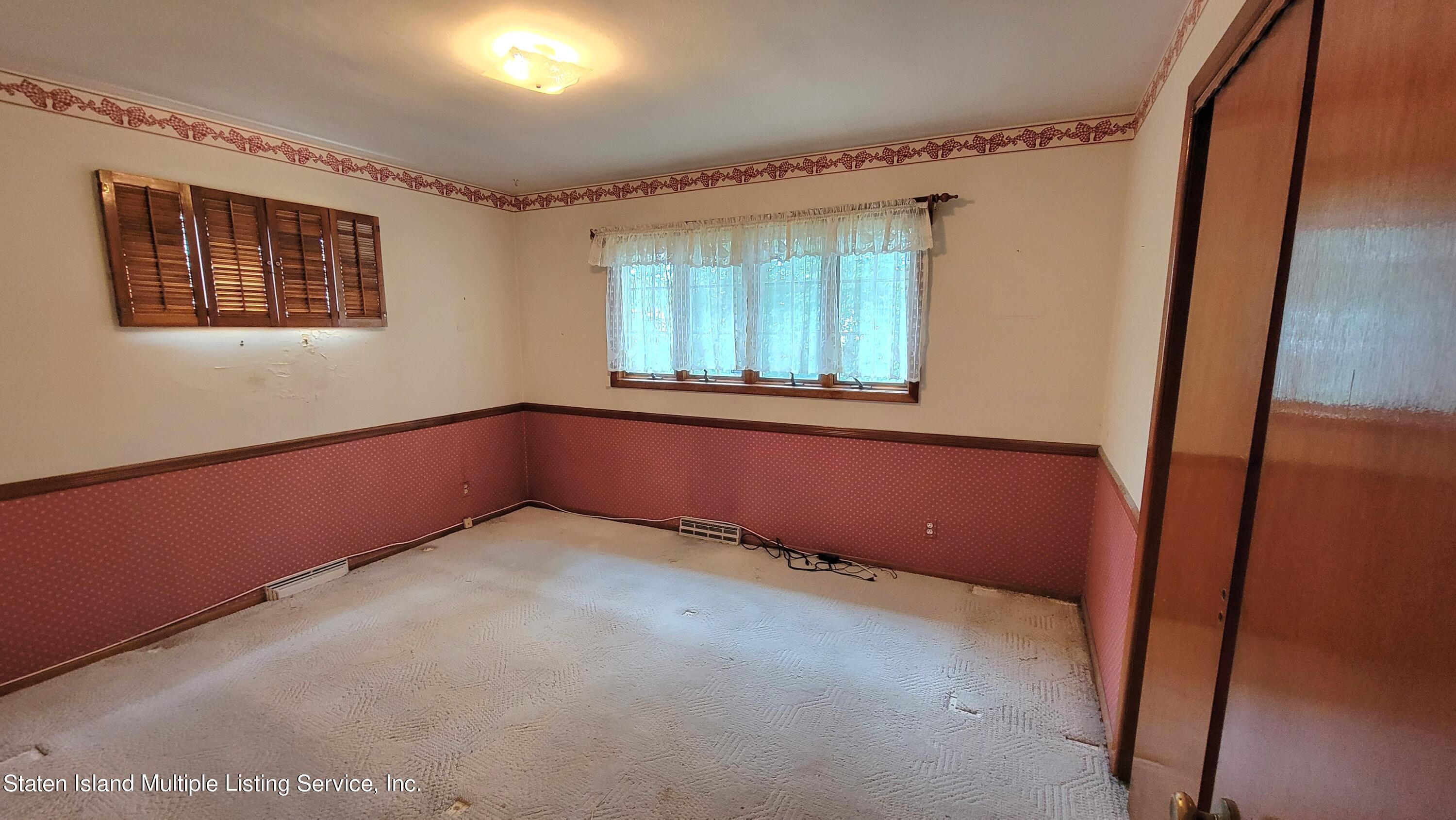 315 Beach Road Staten Island, NY 10312 - Photo 16 of 24 20230618_131151