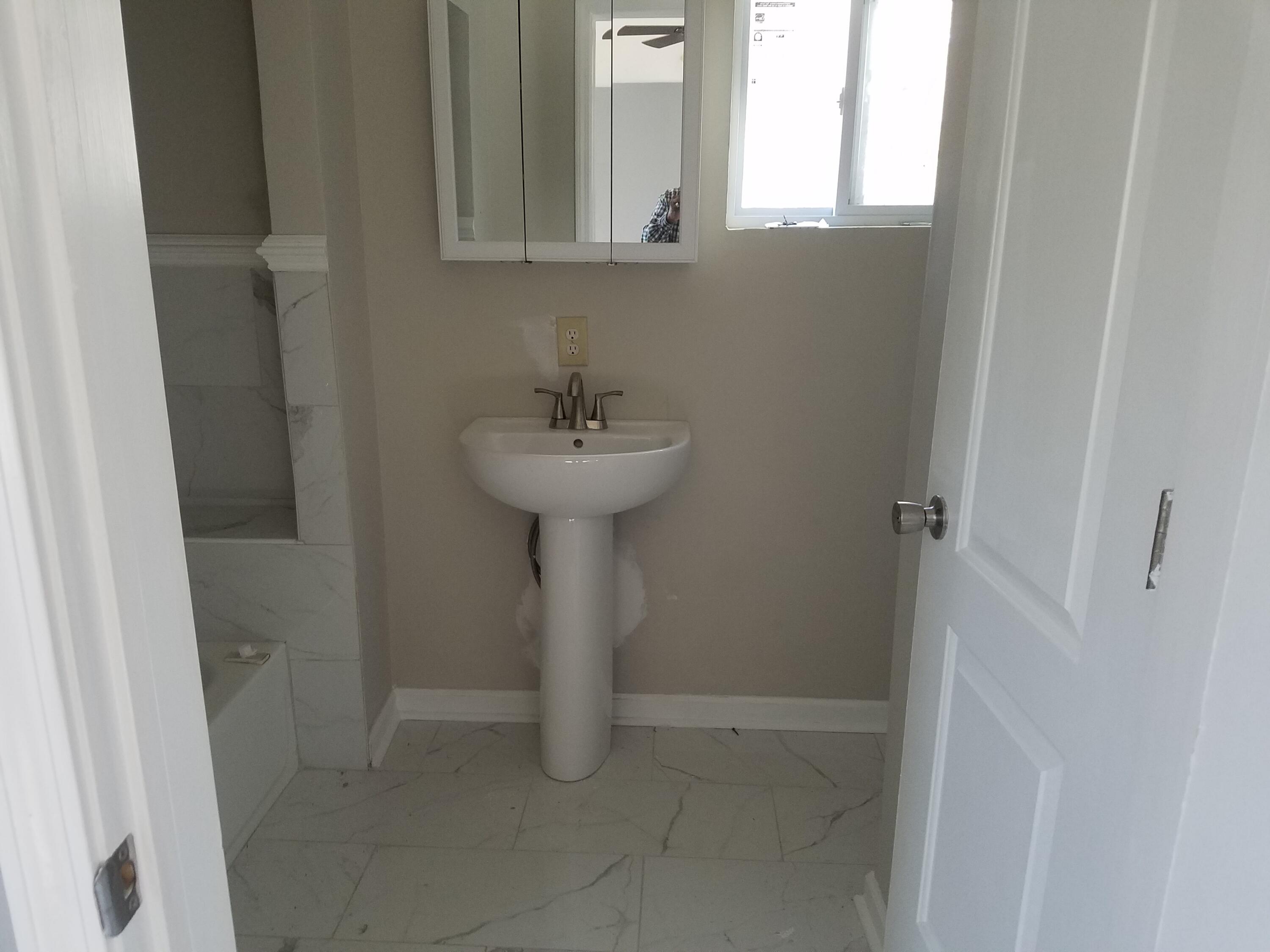701 Chaplin Street Walterboro, SC 29488 - Photo 11 of 46 20220302_092925