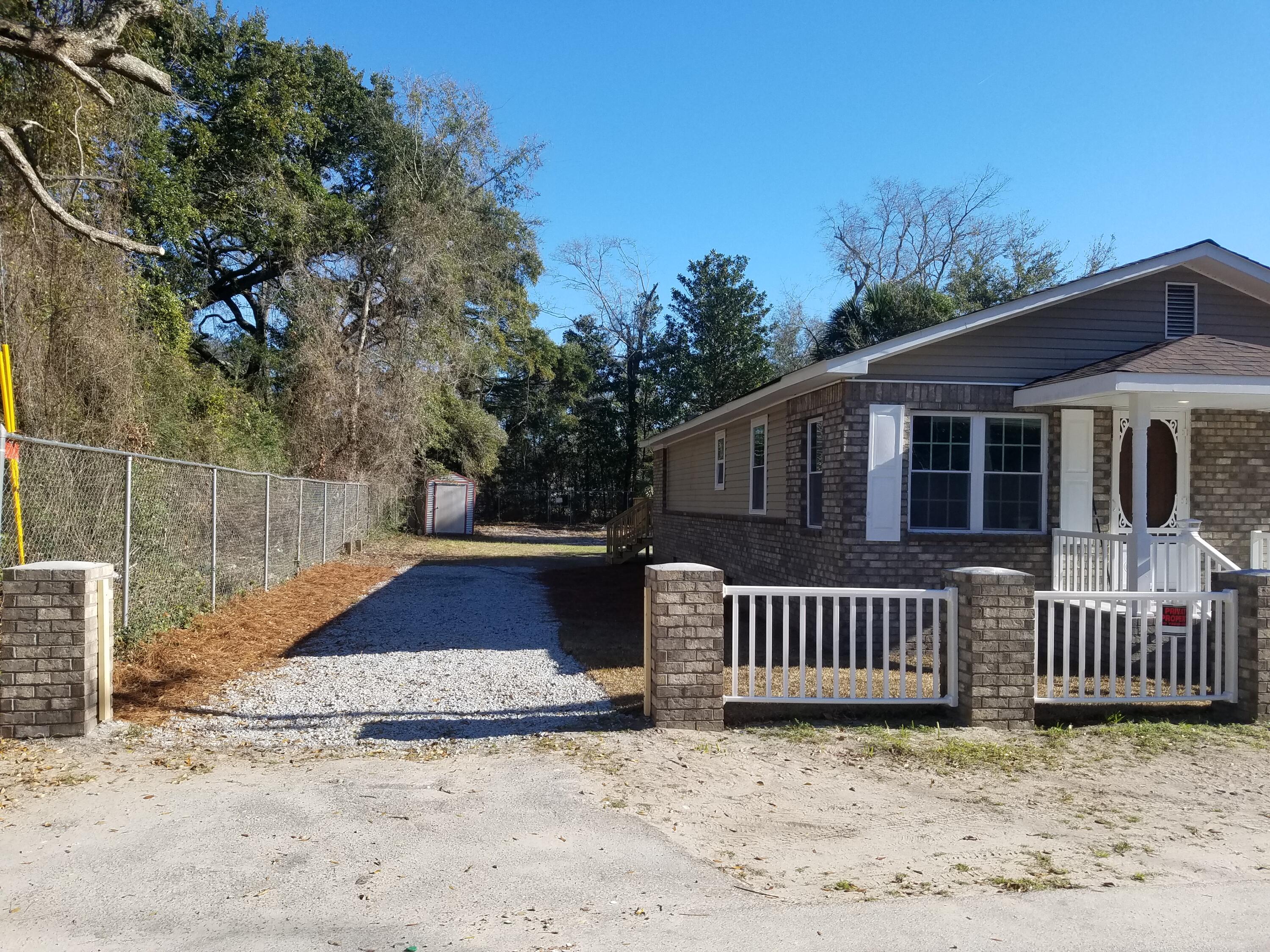 701 Chaplin Street Walterboro, SC 29488 - Photo 2 of 46 20220302_092010