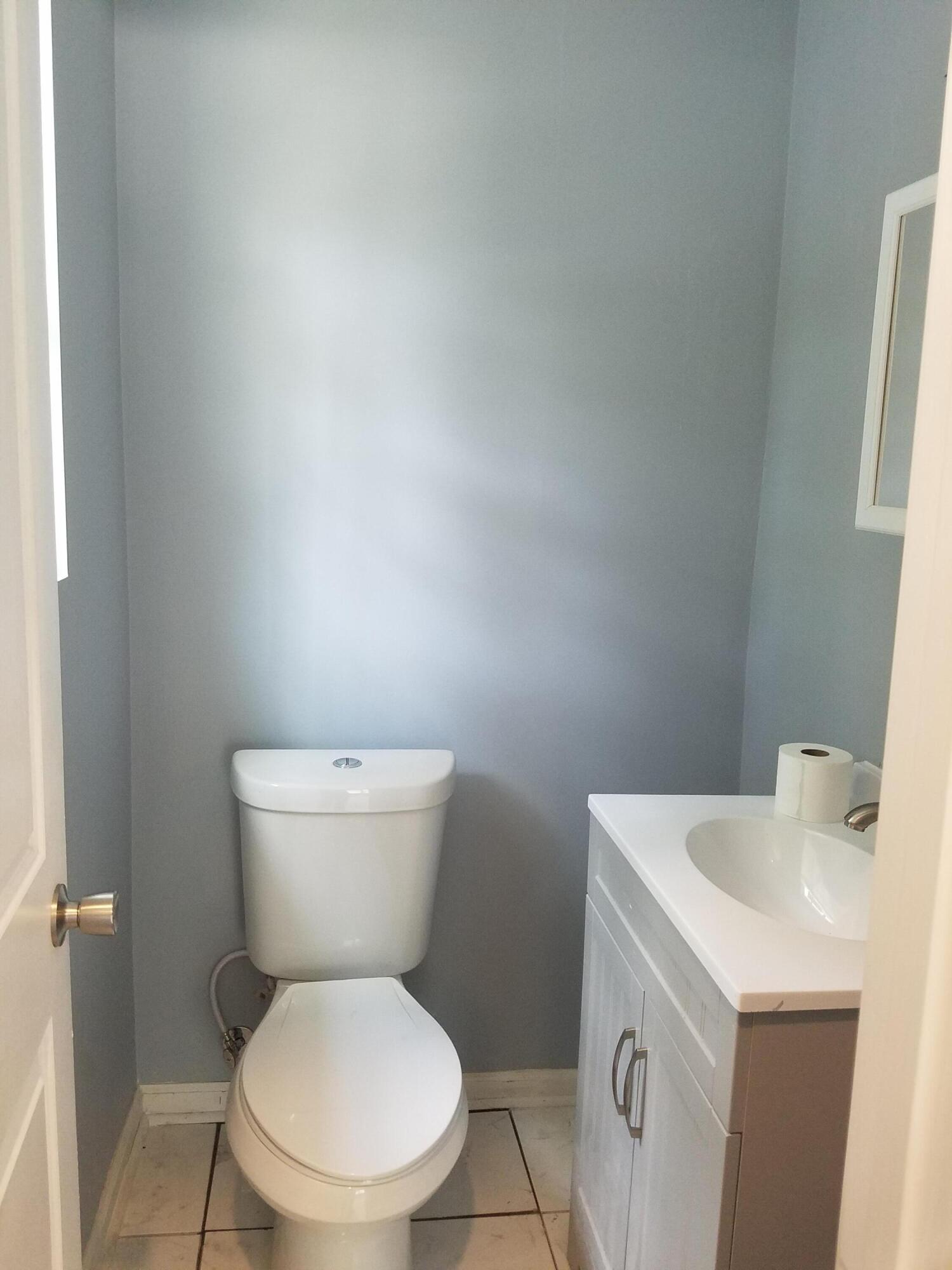 701 Chaplin Street Walterboro, SC 29488 - Photo 31 of 46 20220603_145424