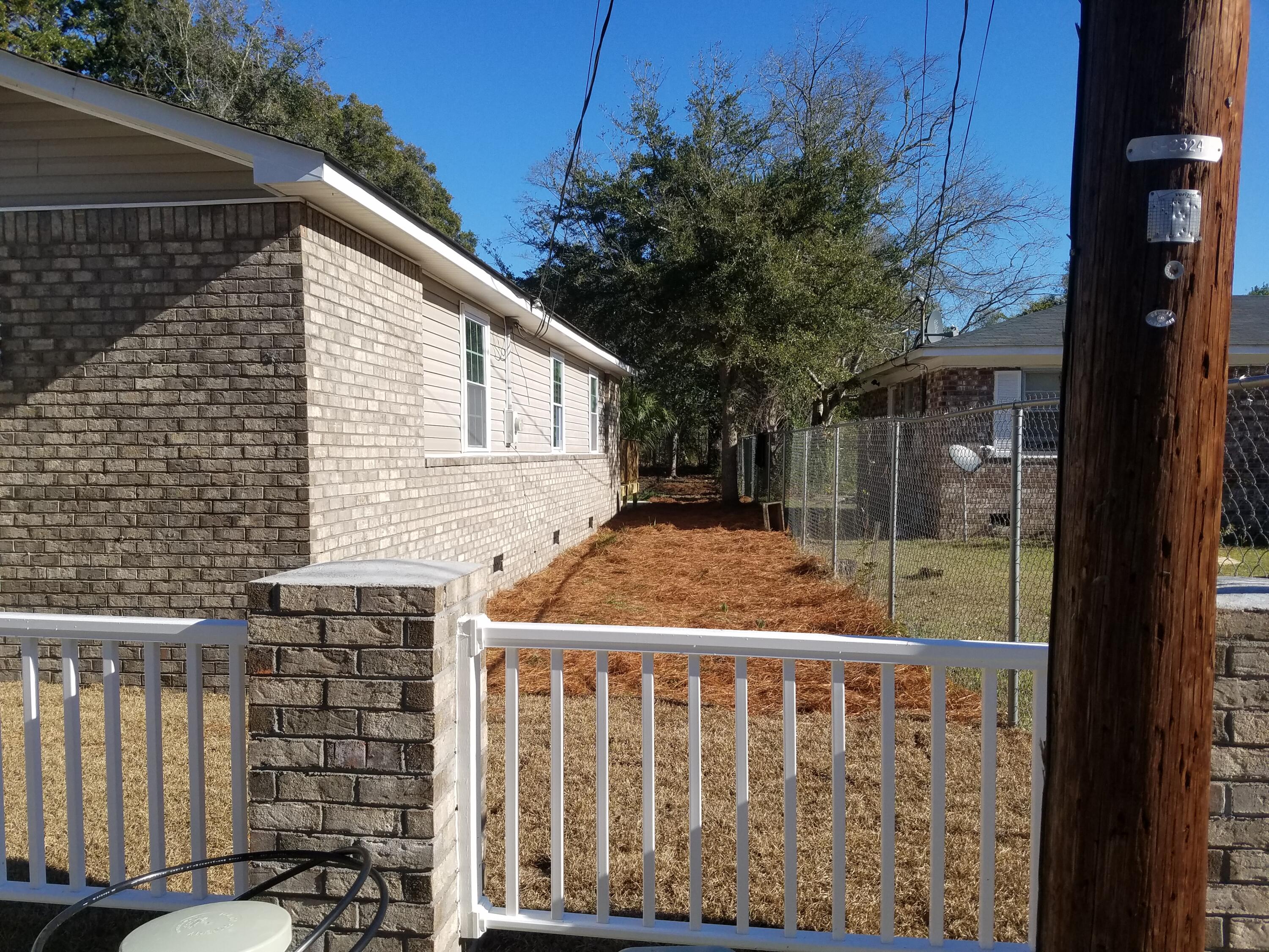 701 Chaplin Street Walterboro, SC 29488 - Photo 5 of 46 20220302_092227