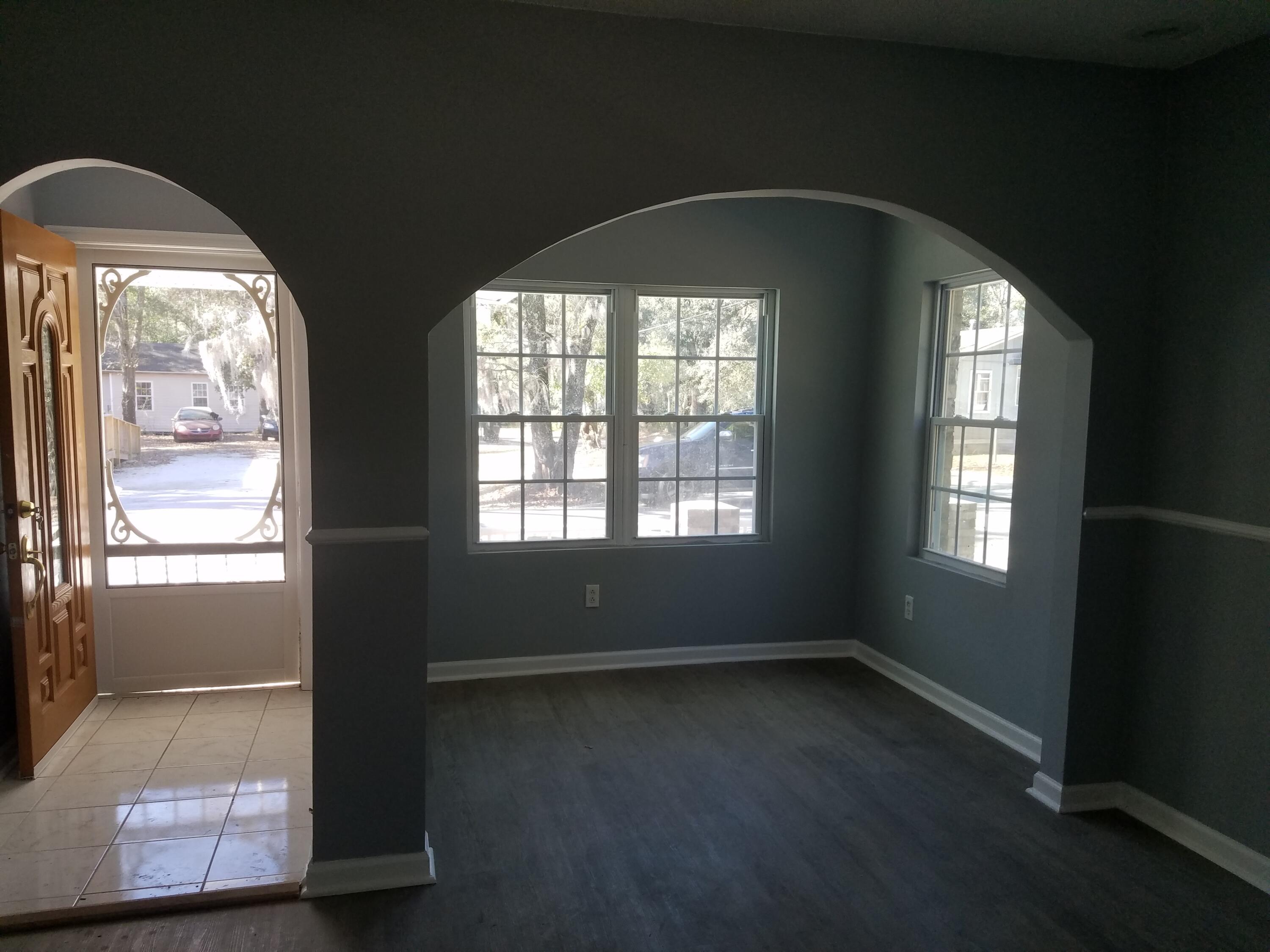 701 Chaplin Street Walterboro, SC 29488 - Photo 9 of 46 20220302_092714