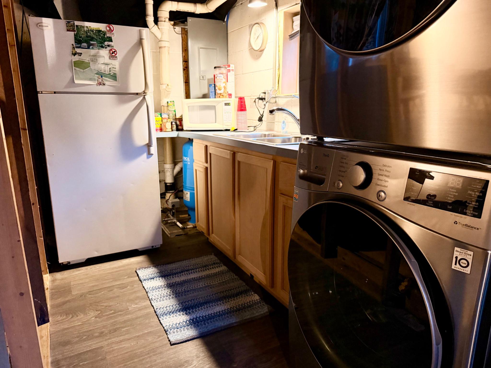 4312 Fissels Church Road Glen Rock, PA 17327 - Photo 5 of 6 Functional laundry and kitchenette